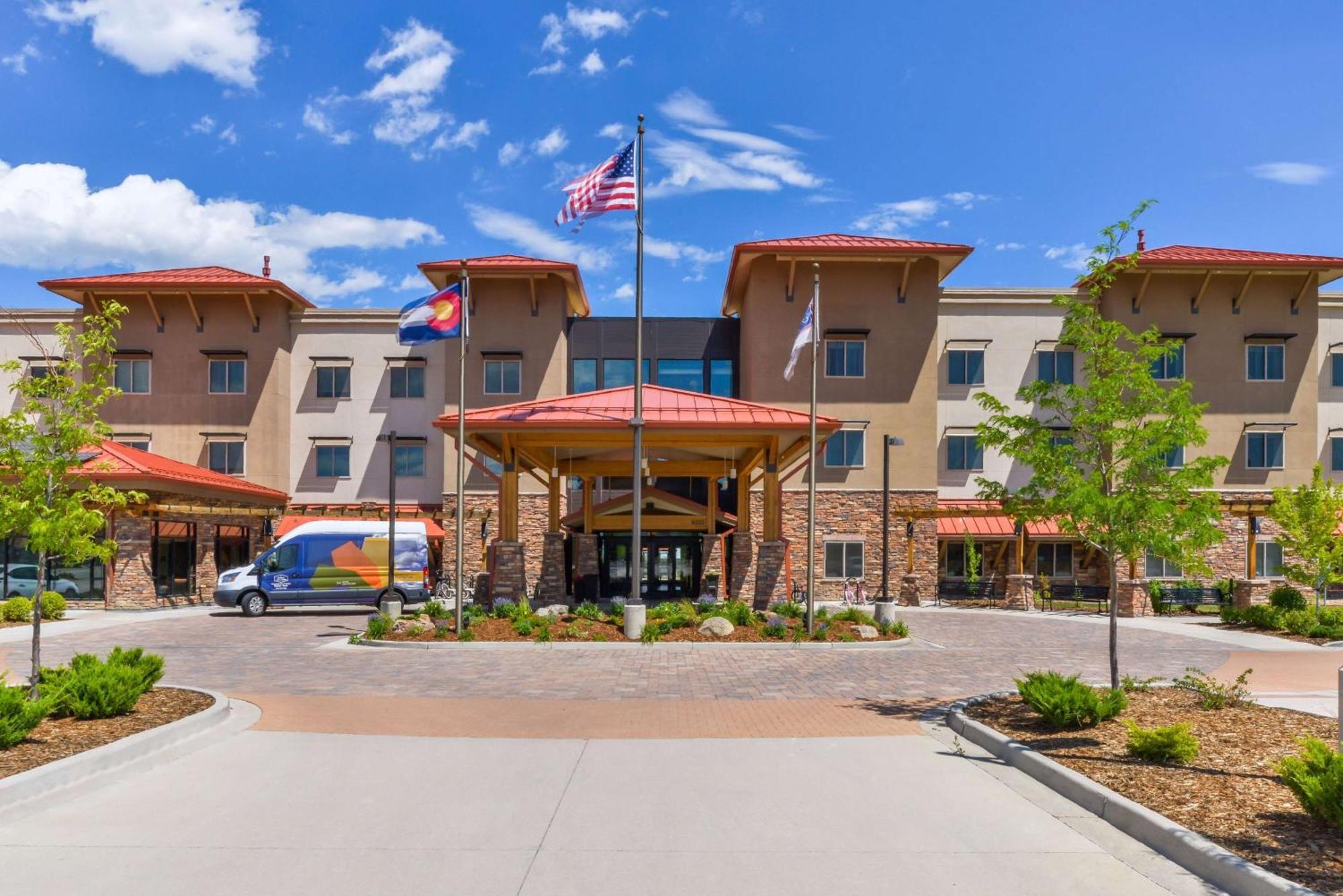 Hampton Inn & Suites Boulder North Exterior photo