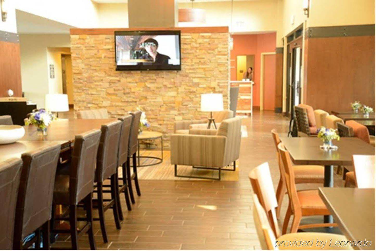 Hampton Inn & Suites Boulder North Exterior photo